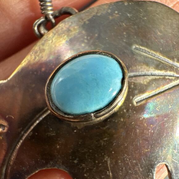 Native American Earrings Sterling Silver Bear Shaped Turquoise Stamped H. Wood - Picture 4 of 12